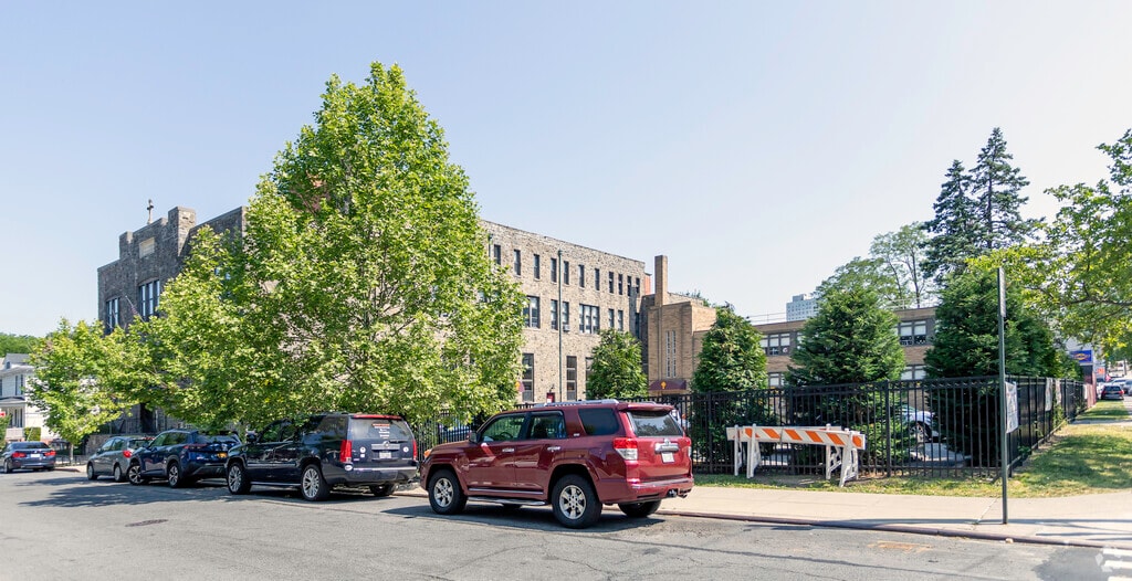 North Riverdale: St Margaret Of Cortona School: St. Margaret of Cortona is a Roman Catholic Elementary school located in the Archdiocese of New York.