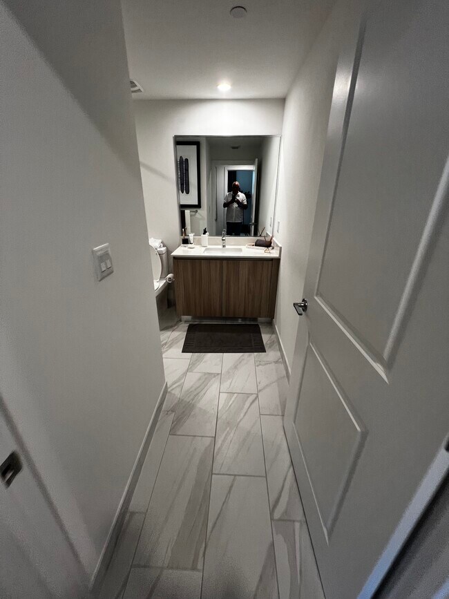 7082 W 4th Ct unit A1, Hialeah, FL 33014 - photo 5