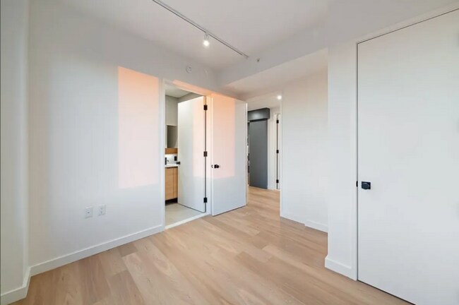 931 Carroll St unit 414, Brooklyn, NY 11225 - photo 7