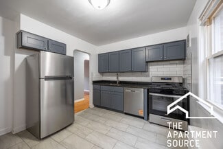 6719 N California Ave Unit 1W, Chicago, IL 60645