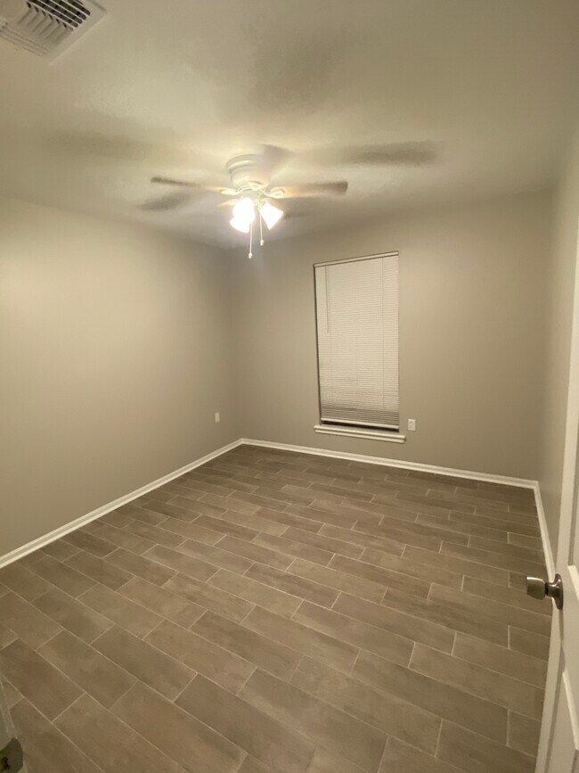 15348 Crystal Dr unit 15348 Crystal Dr, Central, LA 70770 - photo 6