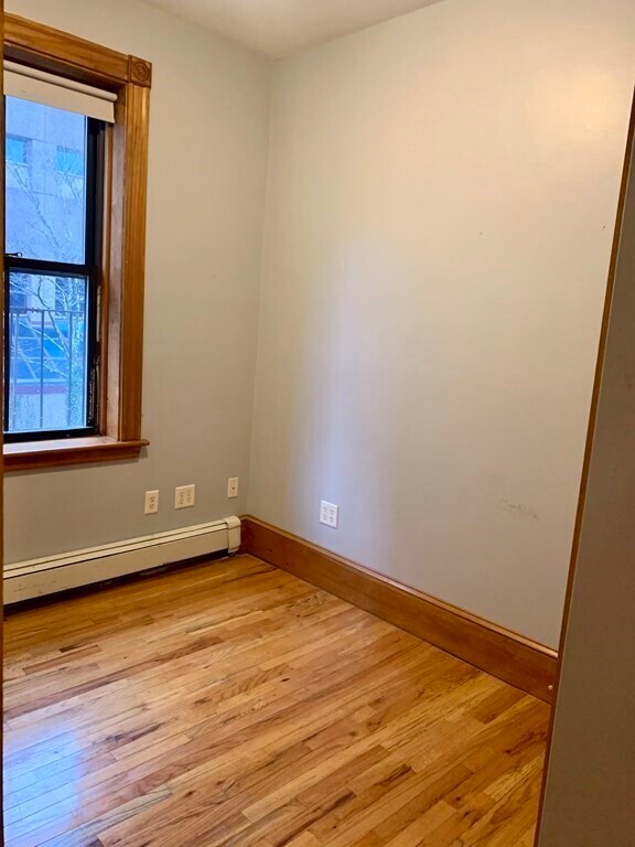 95 E Brookline St unit uni3 2-bed, Boston, MA 02118 - photo 3