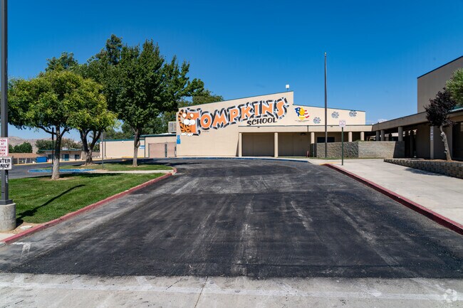 Tompkins Elementary School has a 24 to 1 student-teacher ratio.