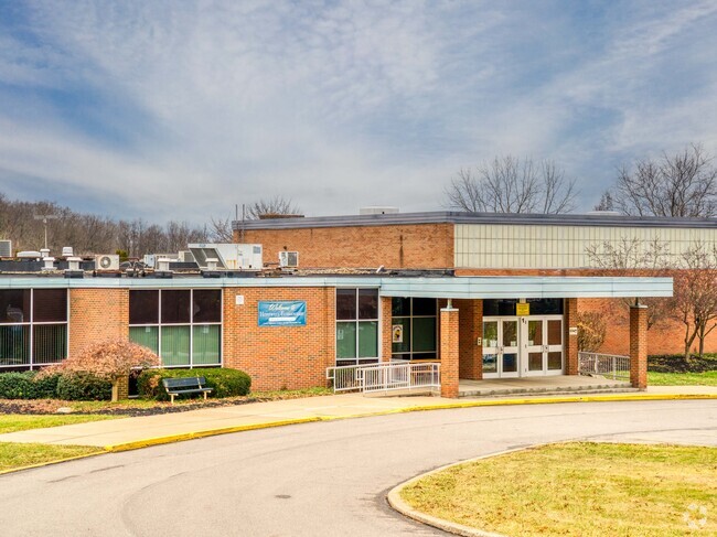 Hopewell Elementary is a public school for grades K-4 and is rated B- by Niche.