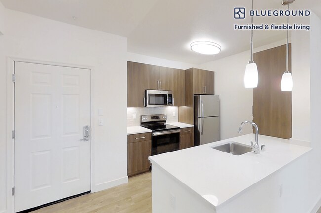 1257 Lakeside Dr unit FL3-ID10797A, Sunnyvale, CA 94085 - photo 6