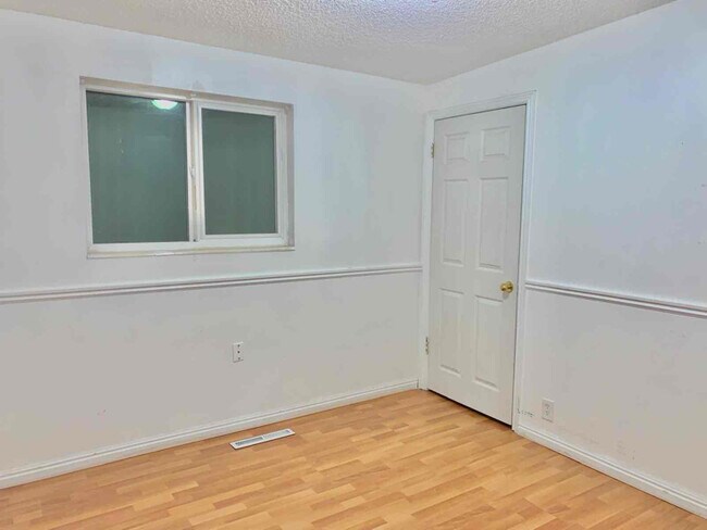 3670 S 4265 W, Salt Lake City, UT 84120 - photo 6