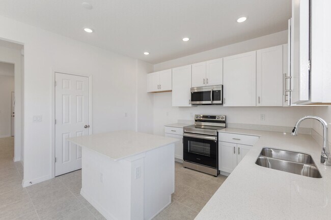 1255 Stockwell Ave, St. Cloud, FL 34771 - photo 7