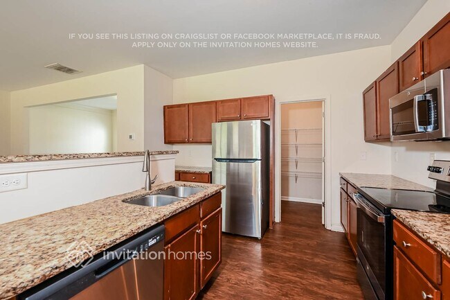 4032 Oak Field Dr, Loganville, GA 30052 - photo 7