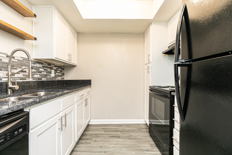 Monarch Villas, Atlanta, GA 30342 - photo 1