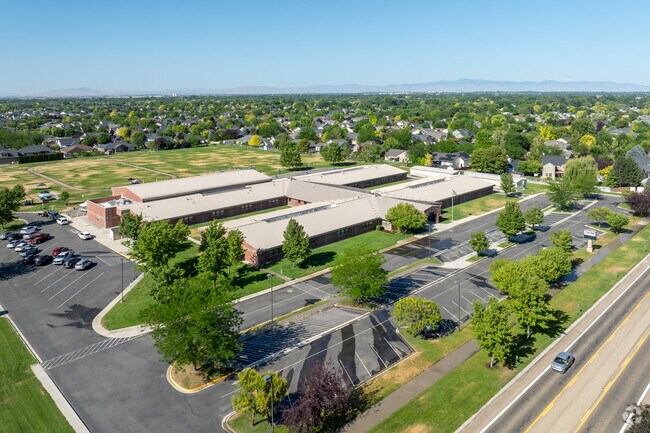Owyhee Elementary is within walking distance for many students.
