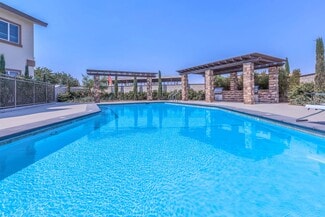 2600 Sablewood Dr, Bakersfield, CA 93314