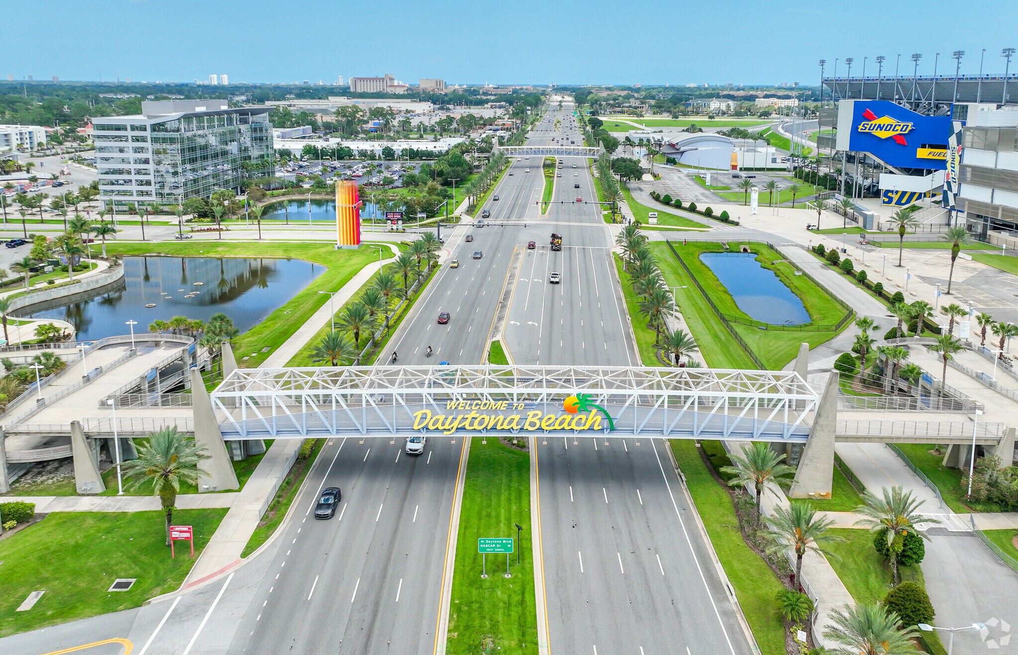 The Lionspaw can travel up Interntational Speedway Blvd and head directly to Daytona Beach.