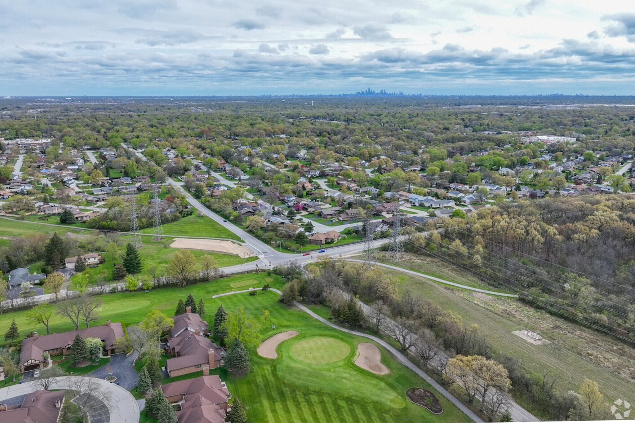 Oak Hills is a great community for those who enjoy golfing and being near the outdoors.