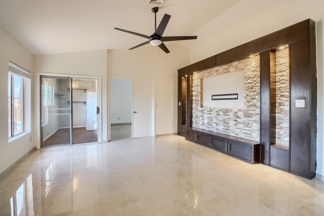 18202 N 19th St, Phoenix, AZ 85022 - photo 7