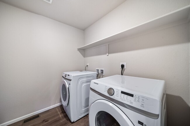 21880 E 46th Place unit 36476797, Aurora, CO 80019 - photo 4