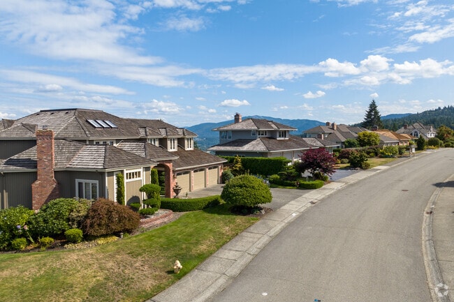Serene Living amidst nature's beauty in Cougar Mountain.