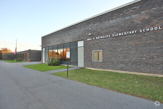 Mae E Reynolds School