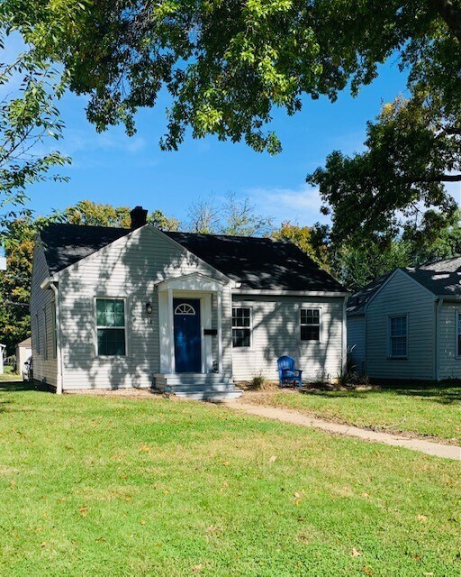 848 W 43rd St, Indianapolis, IN 46208