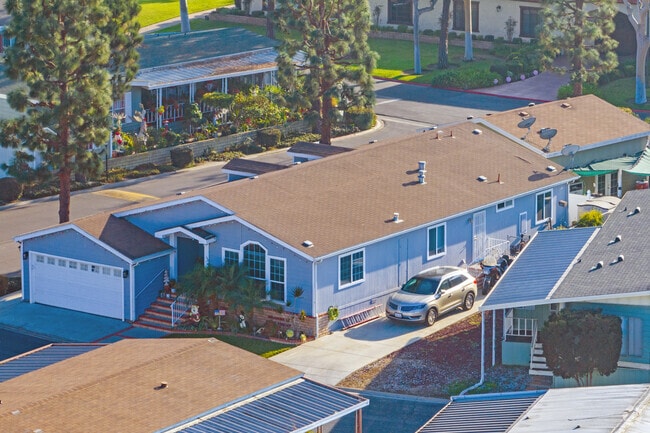 There are a variety of styles and sizes of homes in Windward Village.