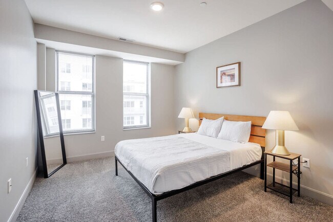 121 E Freedom Way unit ID1257387P, Cincinnati, OH 45202 - photo 2