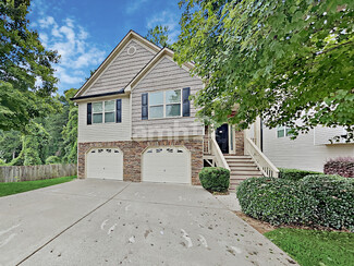 4280 Chads Park Dr, Powder Springs, GA 30127