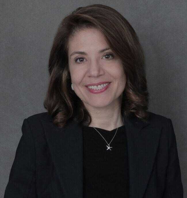 Paula Golbin