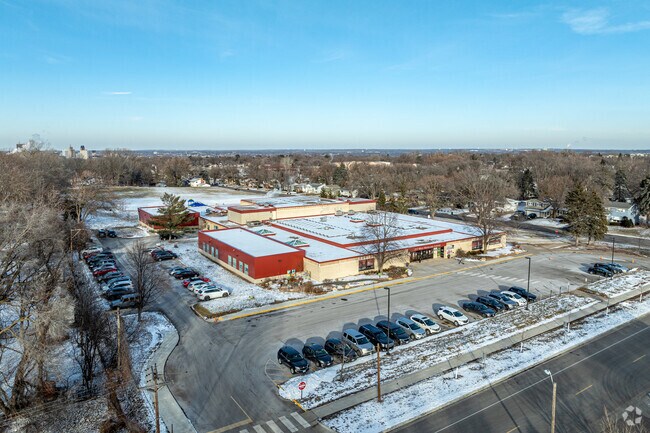 Moreland Arts & Health Sciences Magnet School is on W Moreland Ave.