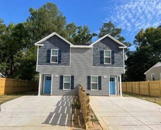 935 Fleetwood Dr, Fayetteville, NC 28305