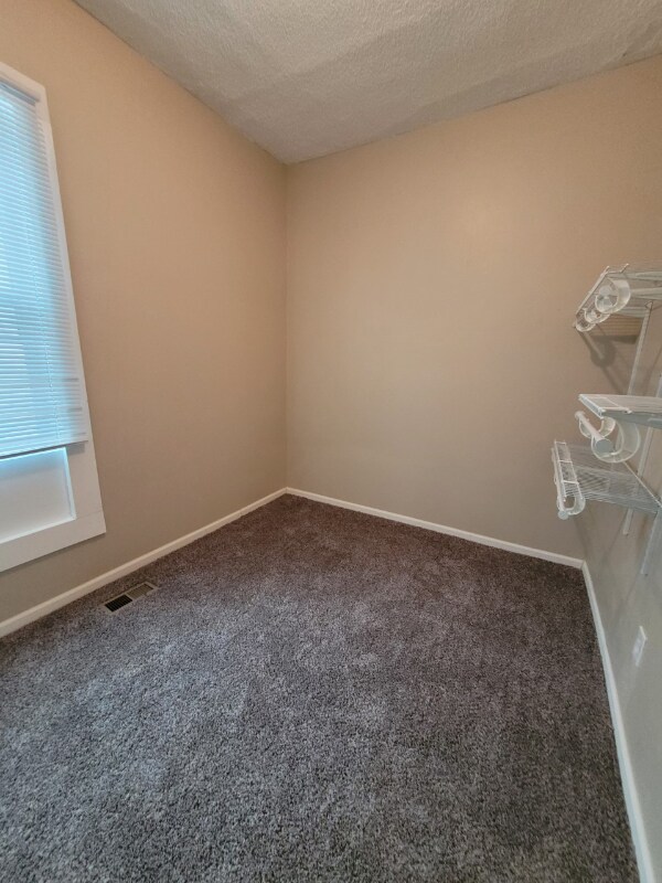 1328 Indiana Ave, Toledo, OH 43607 - photo 6