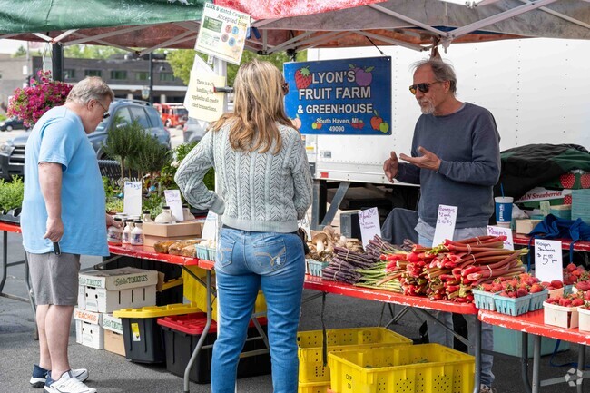 Residents love the attending the Palos Heights Farmers Market during the summer months.