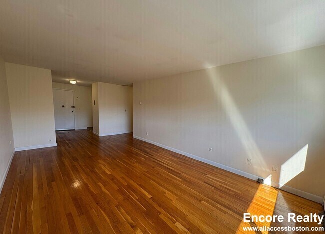 66 Homer Ave unit 518, Cambridge, MA 02138 - photo 2