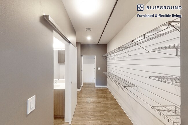 2 Leighton St unit FL5-ID5548A, Cambridge, MA 02141 - photo 7