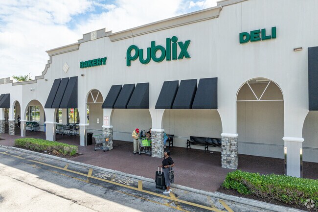 Grocery shopping is easy and close to Lakeview from Publix supermarket.