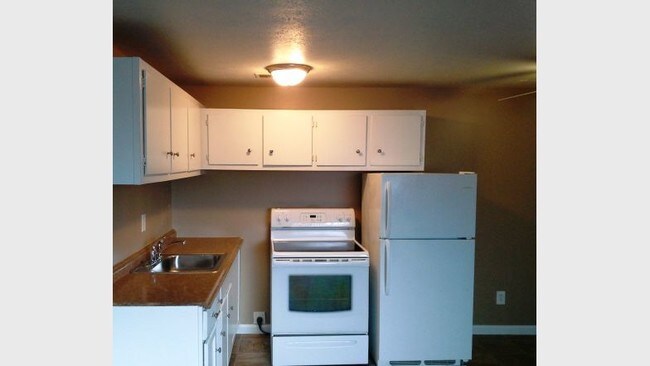 Maple Highlands Apartments, Maple Heights, OH 44137 - photo 7