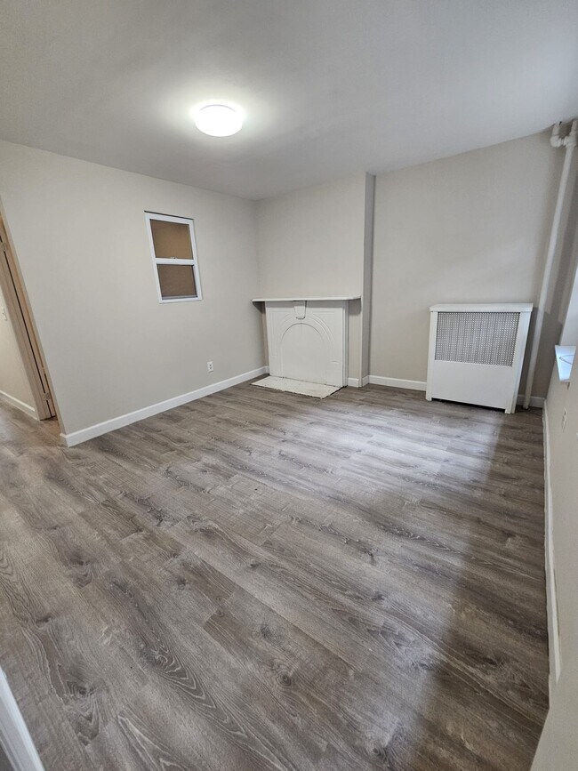 31 Linden St Unit 1, Brooklyn, NY 11221