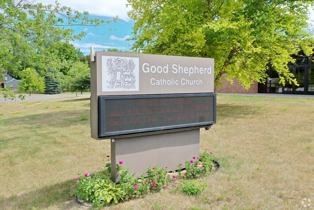 Good Shepherd School is a preschool through sixth-grade Catholic school.