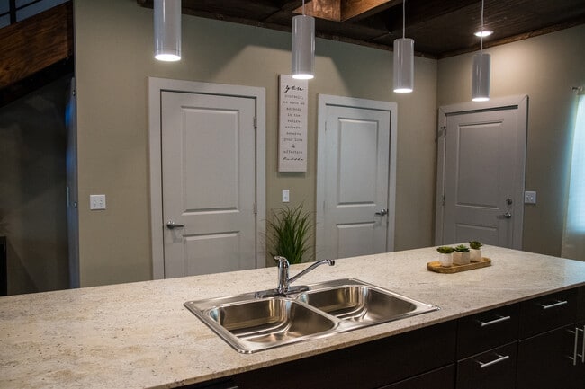 135 Indiana, Lubbock, TX 79423 - photo 5