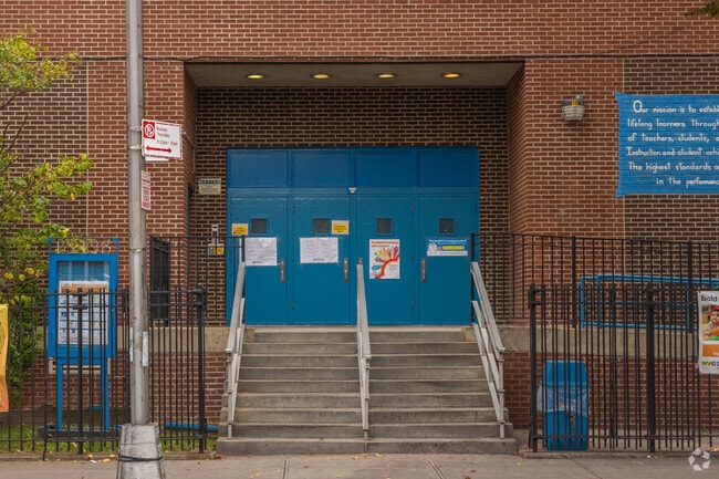 PS 198 is ranked #55 in New York Magnet Elementary Schools.