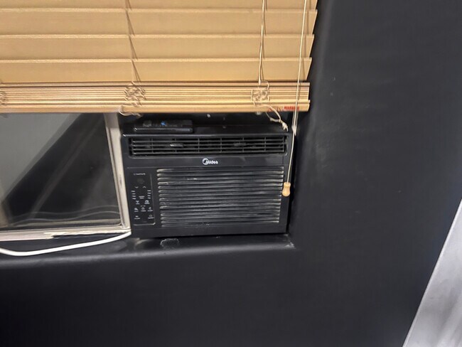 17372 W Navajo St, Goodyear, AZ 85338 - photo 5