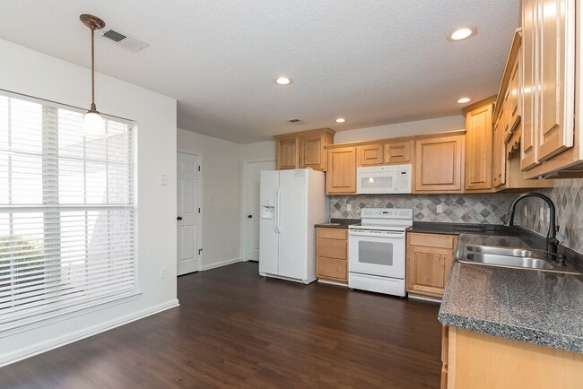 1820 Mary Payton Cove, Southaven, MS 38671 - photo 5