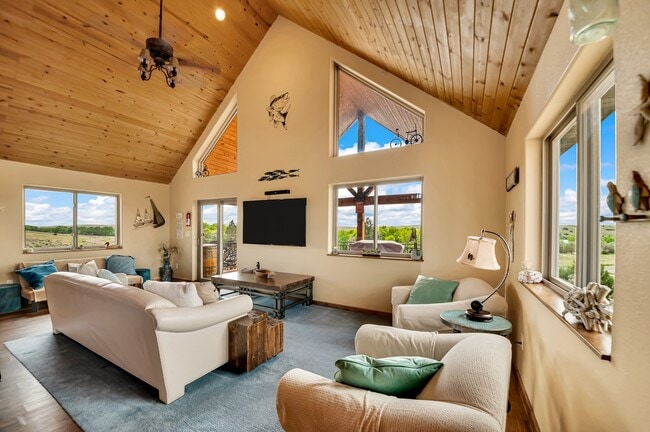 13391 Sunny Slope Rd, Hot Springs, SD 57747 - photo 4