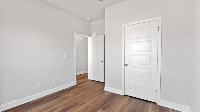 1269 Legacy Rd, Mobile, AL 36608 - photo 4