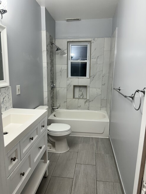 16 Sabra St unit Raisa, Cranston, RI 02910 - photo 1