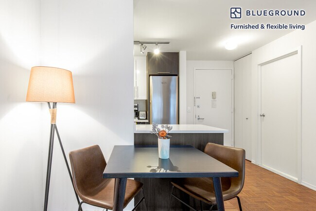 360 W 34th St unit FL12-ID230, New York, NY 10001 - photo 4