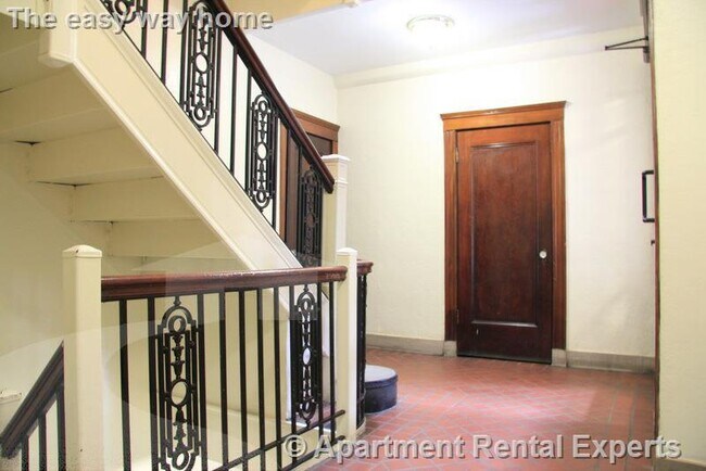 18 Chauncy St unit B, Cambridge, MA 02138 - photo 3