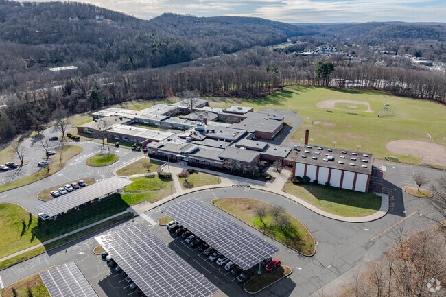 Rochambeau Middle School at 100 Peter Road in Southbury, CT.