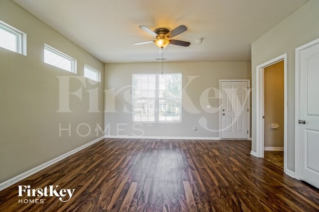 5577 Eagle River Dr, Dublin, OH 43016 - photo 3