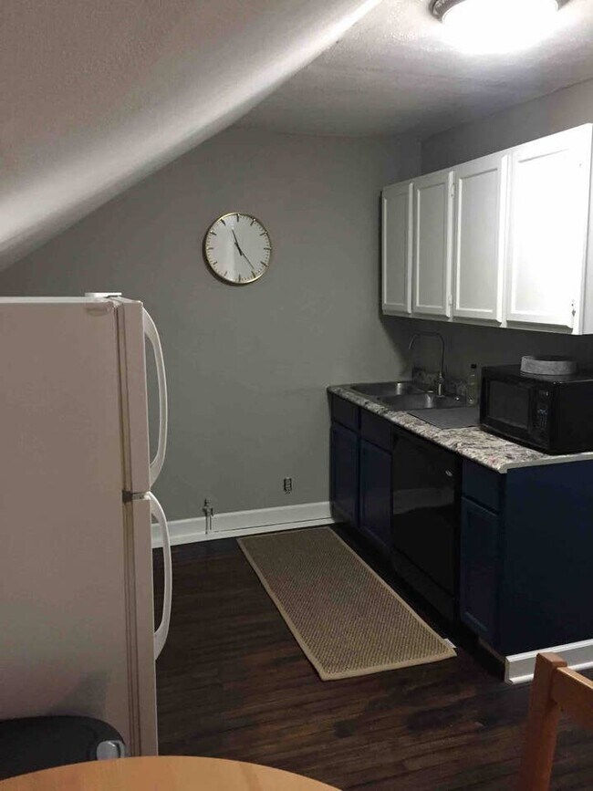 1341 4th Ave S unit 3, Fargo, ND 58103 - photo 7