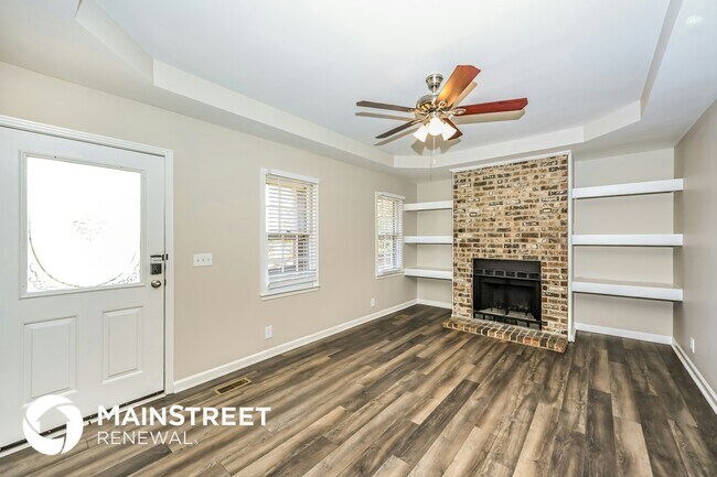 2004 Sanford Dr, Mount Juliet, TN 37122 - photo 5