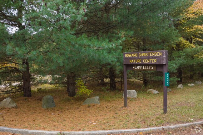 Tyrone Township has some quiet trails at Howard Christensen Nature Park.